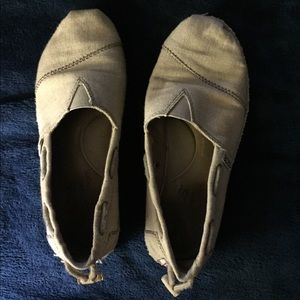Bob’s Slip-On Shoes